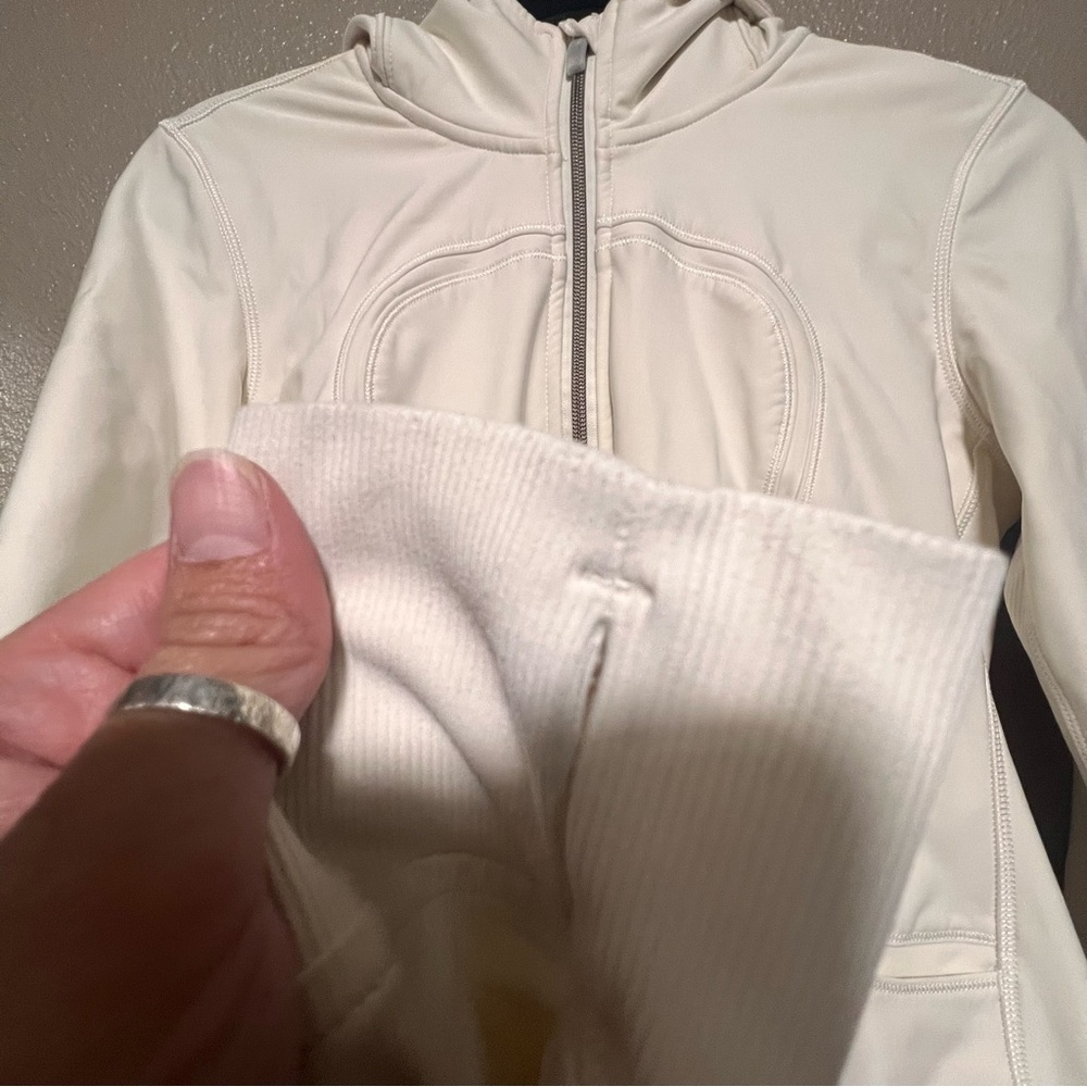 Lululemon Athletica Cream Softshell Limited Edition Uba Jacket Activewear Coat - Picture 6 of 15